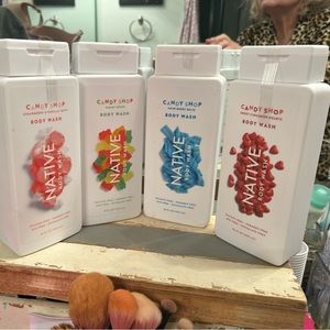 COPY - NATIVE Candy Shop Body wash NWT